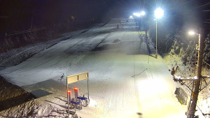 Skiareál Troják - Kamera u nástupu na vlek svah A - 10.1.2026 v 21:25 Skiareál Troják - Kamera u nástupu na vlek svah A - 10.1.2026 v 21:25