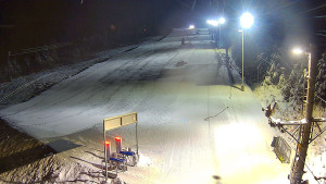 Skiareál Troják - Kamera u nástupu na vlek svah A - 10.1.2026 v 21:35 Skiareál Troják - Kamera u nástupu na vlek svah A - 10.1.2026 v 21:35