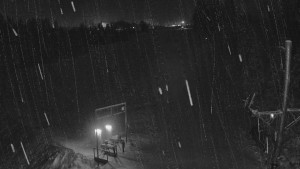 Skiareál Troják - Kamera u nástupu na vlek svah A - 10.1.2026 v 22:50 Skiareál Troják - Kamera u nástupu na vlek svah A - 10.1.2026 v 22:50