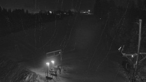 Skiareál Troják - Kamera u nástupu na vlek svah A - 10.1.2026 v 22:55 Skiareál Troják - Kamera u nástupu na vlek svah A - 10.1.2026 v 22:55