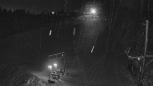 Skiareál Troják - Kamera u nástupu na vlek svah A - 10.1.2026 v 23:35 Skiareál Troják - Kamera u nástupu na vlek svah A - 10.1.2026 v 23:35