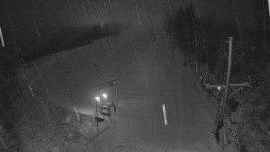 Skiareál Troják - Kamera u nástupu na vlek svah A - 31.1.2026 v 01:15 Skiareál Troják - Kamera u nástupu na vlek svah A - 31.1.2026 v 01:15