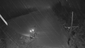 Skiareál Troják - Kamera u nástupu na vlek svah A - 31.1.2026 v 01:30 Skiareál Troják - Kamera u nástupu na vlek svah A - 31.1.2026 v 01:30