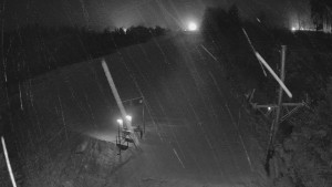 Skiareál Troják - Kamera u nástupu na vlek svah A - 31.1.2026 v 03:00 Skiareál Troják - Kamera u nástupu na vlek svah A - 31.1.2026 v 03:00