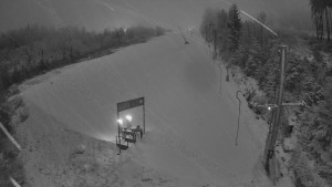 Skiareál Troják - Kamera u nástupu na vlek svah A - 31.1.2026 v 06:40 Skiareál Troják - Kamera u nástupu na vlek svah A - 31.1.2026 v 06:40