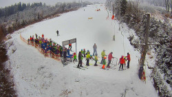 Kamera u nástupu na vlek svah A