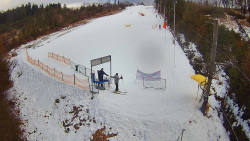 Kamera u nástupu na vlek svah A