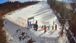 Kamera u nástupu na vlek svah A