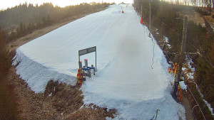 Skiareál Troják - Kamera u nástupu na vlek svah A - 5.3.2026 v 07:00 Skiareál Troják - Kamera u nástupu na vlek svah A - 5.3.2026 v 07:00