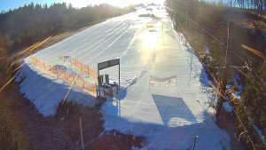 Skiareál Troják - Kamera u nástupu na vlek svah A - 5.3.2026 v 08:00 Skiareál Troják - Kamera u nástupu na vlek svah A - 5.3.2026 v 08:00