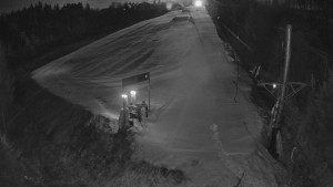 Skiareál Troják - Kamera u nástupu na vlek svah A - 5.3.2026 v 22:00 Skiareál Troják - Kamera u nástupu na vlek svah A - 5.3.2026 v 22:00