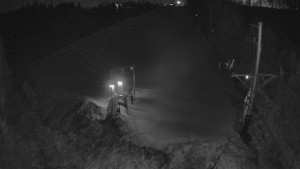 Skiareál Troják - Kamera u nástupu na vlek svah A - 10.3.2026 v 02:30 Skiareál Troják - Kamera u nástupu na vlek svah A - 10.3.2026 v 02:30