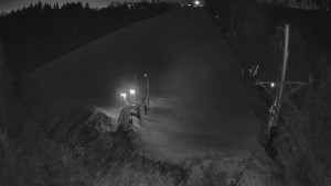 Skiareál Troják - Kamera u nástupu na vlek svah A - 10.3.2026 v 05:00 Skiareál Troják - Kamera u nástupu na vlek svah A - 10.3.2026 v 05:00