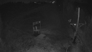 Skiareál Troják - Kamera u nástupu na vlek svah A - 25.3.2026 v 00:20 Skiareál Troják - Kamera u nástupu na vlek svah A - 25.3.2026 v 00:20