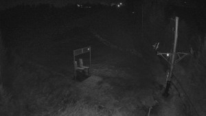 Skiareál Troják - Kamera u nástupu na vlek svah A - 25.3.2026 v 02:25 Skiareál Troják - Kamera u nástupu na vlek svah A - 25.3.2026 v 02:25