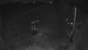 Skiareál Troják - Kamera u nástupu na vlek svah A - 25.3.2026 v 04:05 Skiareál Troják - Kamera u nástupu na vlek svah A - 25.3.2026 v 04:05