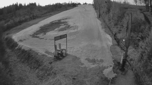 Skiareál Troják - Kamera u nástupu na vlek svah A - 25.3.2026 v 05:00 Skiareál Troják - Kamera u nástupu na vlek svah A - 25.3.2026 v 05:00