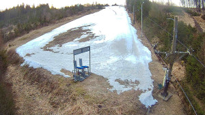 Skiareál Troják - Kamera u nástupu na vlek svah A - 25.3.2026 v 06:00 Skiareál Troják - Kamera u nástupu na vlek svah A - 25.3.2026 v 06:00