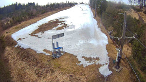 Skiareál Troják - Kamera u nástupu na vlek svah A - 25.3.2026 v 08:15 Skiareál Troják - Kamera u nástupu na vlek svah A - 25.3.2026 v 08:15