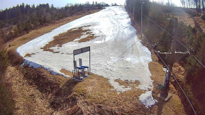 Skiareál Troják - Kamera u nástupu na vlek svah A - 25.3.2026 v 10:30 Skiareál Troják - Kamera u nástupu na vlek svah A - 25.3.2026 v 10:30