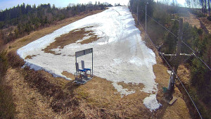 Skiareál Troják - Kamera u nástupu na vlek svah A - 25.3.2026 v 10:55 Skiareál Troják - Kamera u nástupu na vlek svah A - 25.3.2026 v 10:55