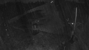 Skiareál Troják - Kamera u nástupu na vlek svah A - 31.3.2026 v 01:00 Skiareál Troják - Kamera u nástupu na vlek svah A - 31.3.2026 v 01:00