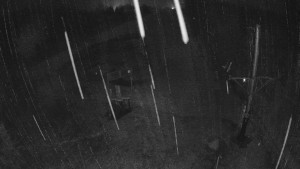 Skiareál Troják - Kamera u nástupu na vlek svah A - 31.3.2026 v 02:45 Skiareál Troják - Kamera u nástupu na vlek svah A - 31.3.2026 v 02:45