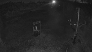 Skiareál Troják - Kamera u nástupu na vlek svah A - 5.4.2026 v 03:55 Skiareál Troják - Kamera u nástupu na vlek svah A - 5.4.2026 v 03:55