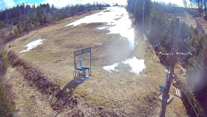 Skiareál Troják - Kamera u nástupu na vlek svah A - 5.4.2026 v 11:20 Skiareál Troják - Kamera u nástupu na vlek svah A - 5.4.2026 v 11:20