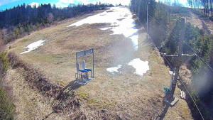 Skiareál Troják - Kamera u nástupu na vlek svah A - 5.4.2026 v 12:00 Skiareál Troják - Kamera u nástupu na vlek svah A - 5.4.2026 v 12:00