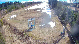 Skiareál Troják - Kamera u nástupu na vlek svah A - 5.4.2026 v 12:45 Skiareál Troják - Kamera u nástupu na vlek svah A - 5.4.2026 v 12:45
