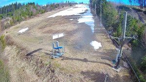Skiareál Troják - Kamera u nástupu na vlek svah A - 5.4.2026 v 15:55 Skiareál Troják - Kamera u nástupu na vlek svah A - 5.4.2026 v 15:55