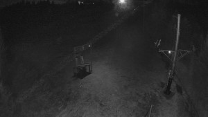 Skiareál Troják - Kamera u nástupu na vlek svah A - 24.4.2026 v 01:20 Skiareál Troják - Kamera u nástupu na vlek svah A - 24.4.2026 v 01:20