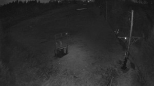 Skiareál Troják - Kamera u nástupu na vlek svah A - 24.4.2026 v 04:45 Skiareál Troják - Kamera u nástupu na vlek svah A - 24.4.2026 v 04:45