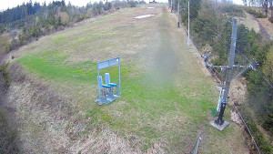 Skiareál Troják - Kamera u nástupu na vlek svah A - 24.4.2026 v 05:20 Skiareál Troják - Kamera u nástupu na vlek svah A - 24.4.2026 v 05:20