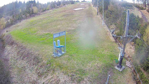 Skiareál Troják - Kamera u nástupu na vlek svah A - 24.4.2026 v 05:35 Skiareál Troják - Kamera u nástupu na vlek svah A - 24.4.2026 v 05:35