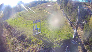 Skiareál Troják - Kamera u nástupu na vlek svah A - 24.4.2026 v 07:25 Skiareál Troják - Kamera u nástupu na vlek svah A - 24.4.2026 v 07:25