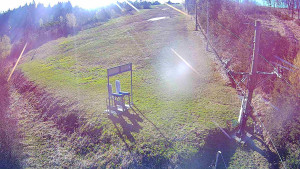 Skiareál Troják - Kamera u nástupu na vlek svah A - 24.4.2026 v 08:10 Skiareál Troják - Kamera u nástupu na vlek svah A - 24.4.2026 v 08:10