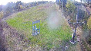 Skiareál Troják - Kamera u nástupu na vlek svah A - 1.5.2026 v 06:50 Skiareál Troják - Kamera u nástupu na vlek svah A - 1.5.2026 v 06:50