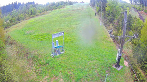 Skiareál Troják - Kamera u nástupu na vlek svah A - 12.5.2026 v 07:20 Skiareál Troják - Kamera u nástupu na vlek svah A - 12.5.2026 v 07:20