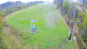 Skiareál Troják - Kamera u nástupu na vlek svah A - 12.5.2026 v 07:50 Skiareál Troják - Kamera u nástupu na vlek svah A - 12.5.2026 v 07:50