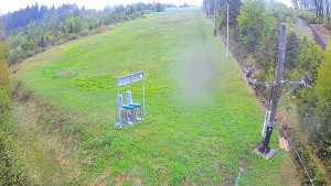 Skiareál Troják - Kamera u nástupu na vlek svah A - 12.5.2026 v 08:10 Skiareál Troják - Kamera u nástupu na vlek svah A - 12.5.2026 v 08:10