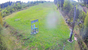 Skiareál Troják - Kamera u nástupu na vlek svah A - 12.5.2026 v 10:45 Skiareál Troják - Kamera u nástupu na vlek svah A - 12.5.2026 v 10:45