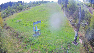 Skiareál Troják - Kamera u nástupu na vlek svah A - 12.5.2026 v 10:50 Skiareál Troják - Kamera u nástupu na vlek svah A - 12.5.2026 v 10:50