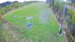 Skiareál Troják - Kamera u nástupu na vlek svah A - 12.5.2026 v 17:40 Skiareál Troják - Kamera u nástupu na vlek svah A - 12.5.2026 v 17:40