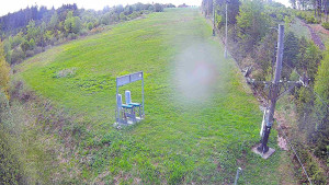 Skiareál Troják - Kamera u nástupu na vlek svah A - 12.5.2026 v 18:30 Skiareál Troják - Kamera u nástupu na vlek svah A - 12.5.2026 v 18:30
