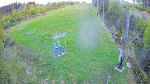 Skiareál Troják - Kamera u nástupu na vlek svah A - 12.5.2026 v 19:50 Skiareál Troják - Kamera u nástupu na vlek svah A - 12.5.2026 v 19:50