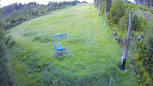 Skiareál Troják - Kamera u nástupu na vlek svah A - 9.6.2026 v 04:10 Skiareál Troják - Kamera u nástupu na vlek svah A - 9.6.2026 v 04:10