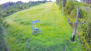 Skiareál Troják - Kamera u nástupu na vlek svah A - 9.6.2026 v 05:20 Skiareál Troják - Kamera u nástupu na vlek svah A - 9.6.2026 v 05:20