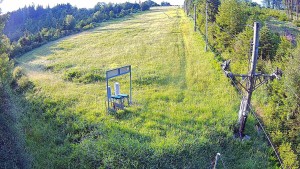 Skiareál Troják - Kamera u nástupu na vlek svah A - 9.6.2026 v 06:10 Skiareál Troják - Kamera u nástupu na vlek svah A - 9.6.2026 v 06:10